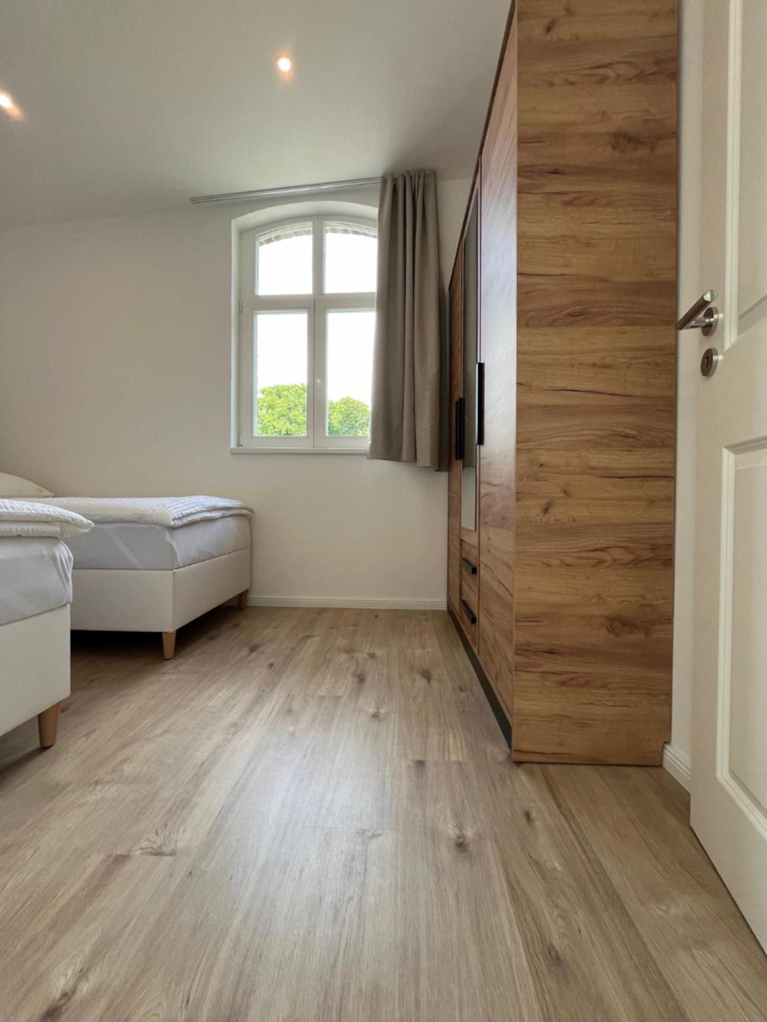 Remise 23A - 2Schlafzimmer Unterkunft Fuer 4-Koepfige Familie Schönefeld Dış mekan fotoğraf